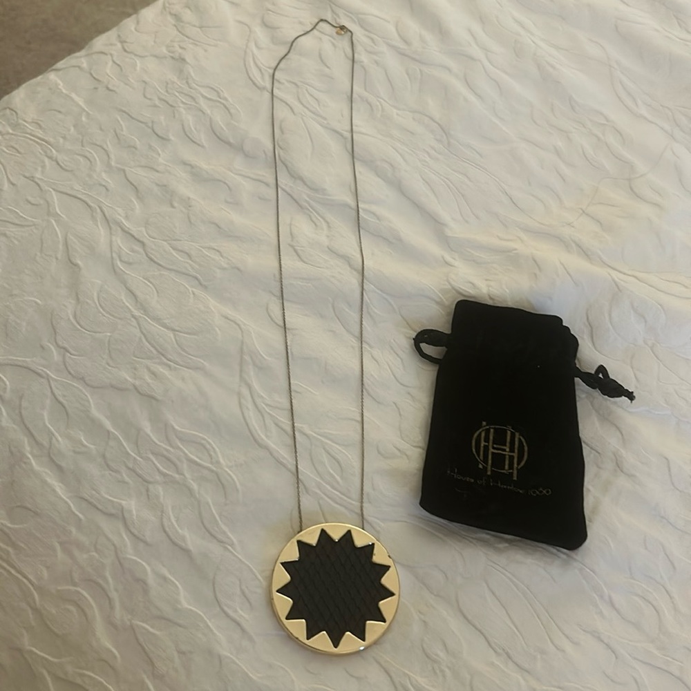 House of Harlow Necklace
